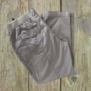 Denver Hayes, grey stretch hiking pants to capris